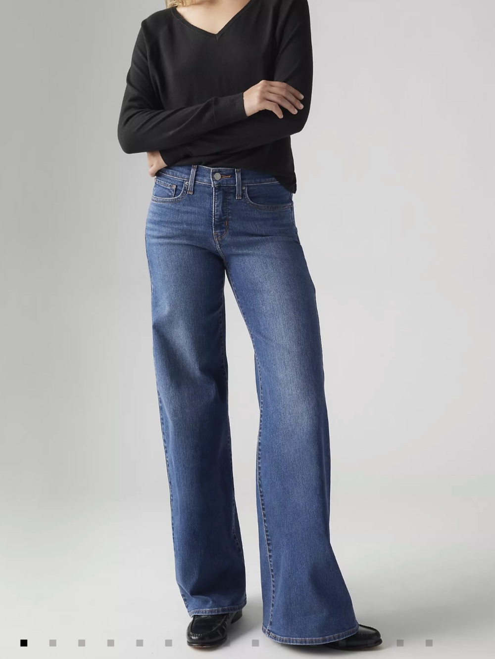Levi's 318 Wide Shape leg jeans